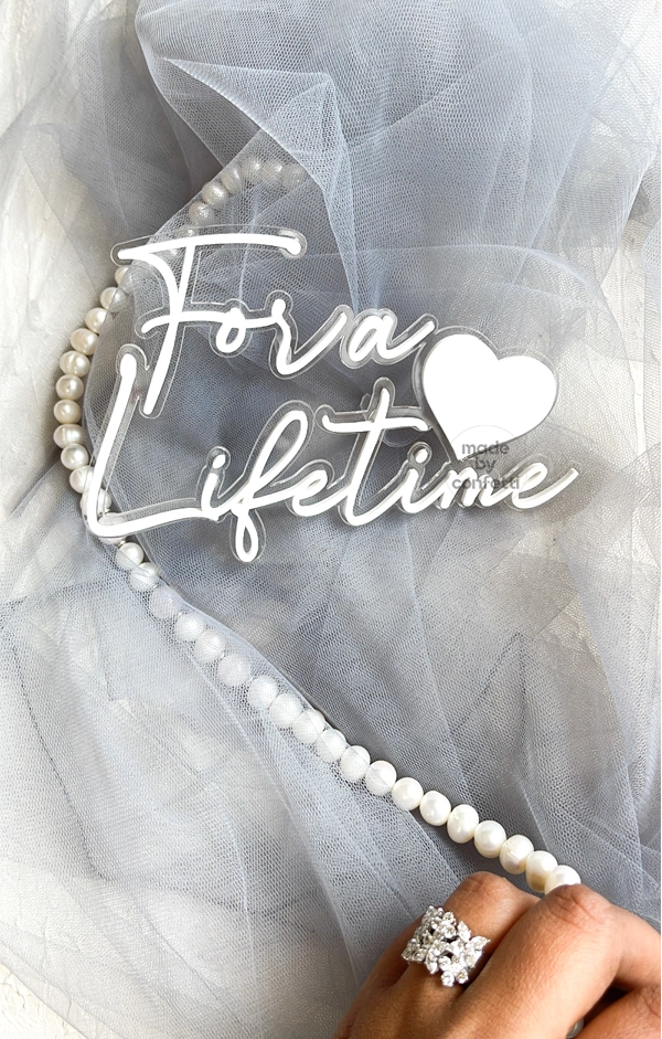 Wedding cake badge | Cake Props