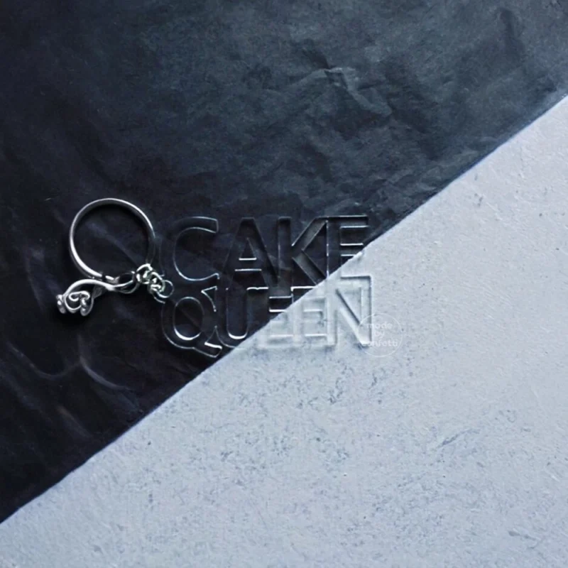 Cake queen key chain